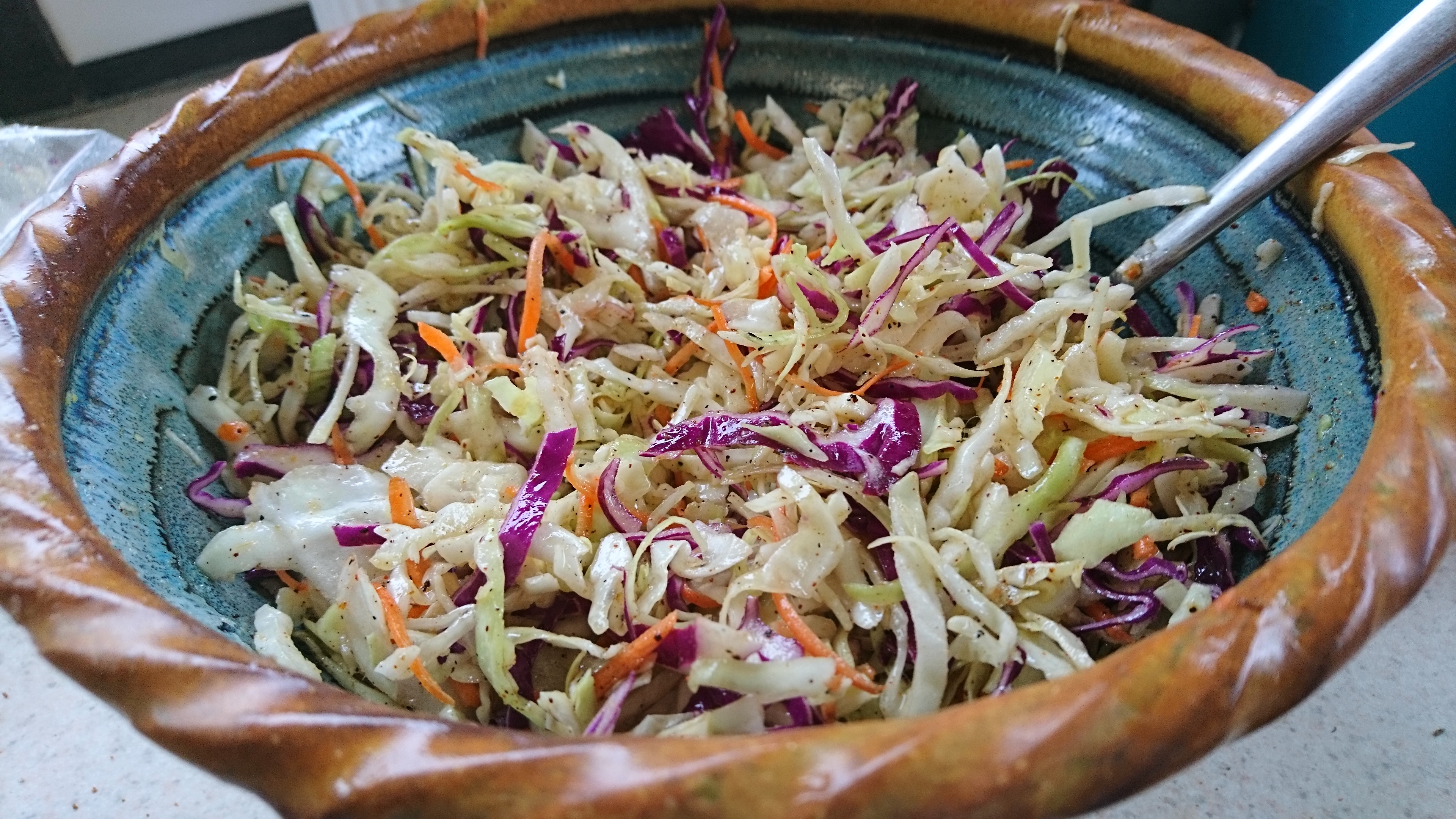 bowl of mexi-cal slaw